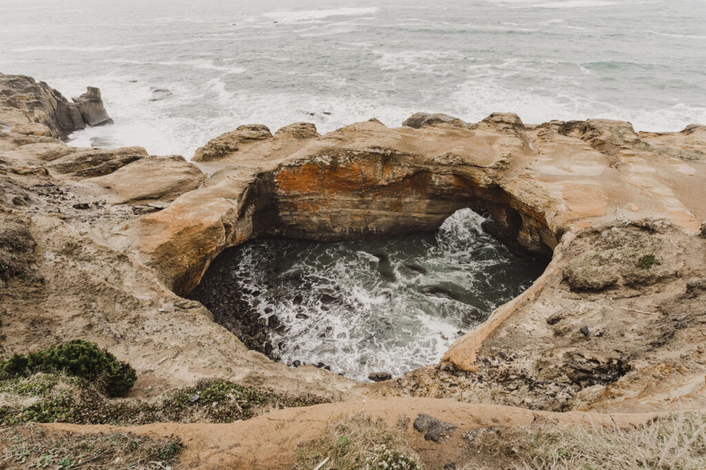 The devils punch bowl on the Oregon Coast